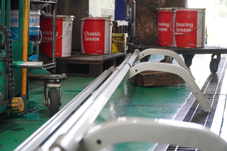 前山自動車整備 採用